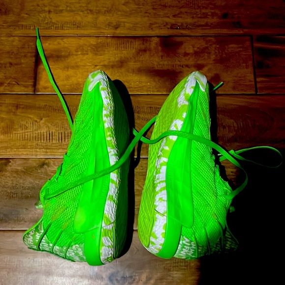 Adidas Dame 7 GCA “I Am My Own Fan” Solar Green - Picture 2 of 4